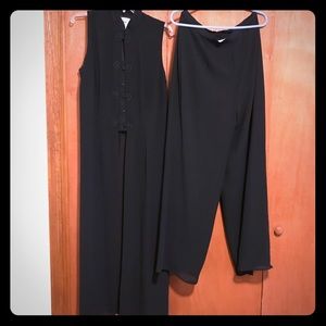Formal pants suit